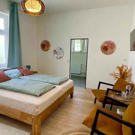 Gaestehaus Ambiente Am Kurpark בית הארחה